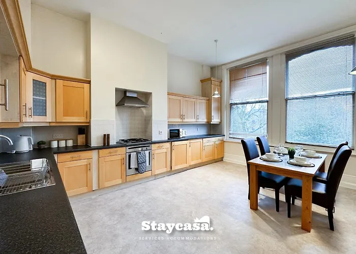 Carlton Co-Living - Private Room Self-Cater